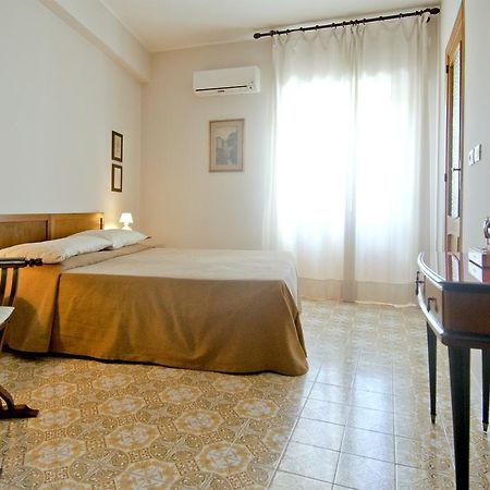 Mimi Rooms Cagliari Exteriör bild