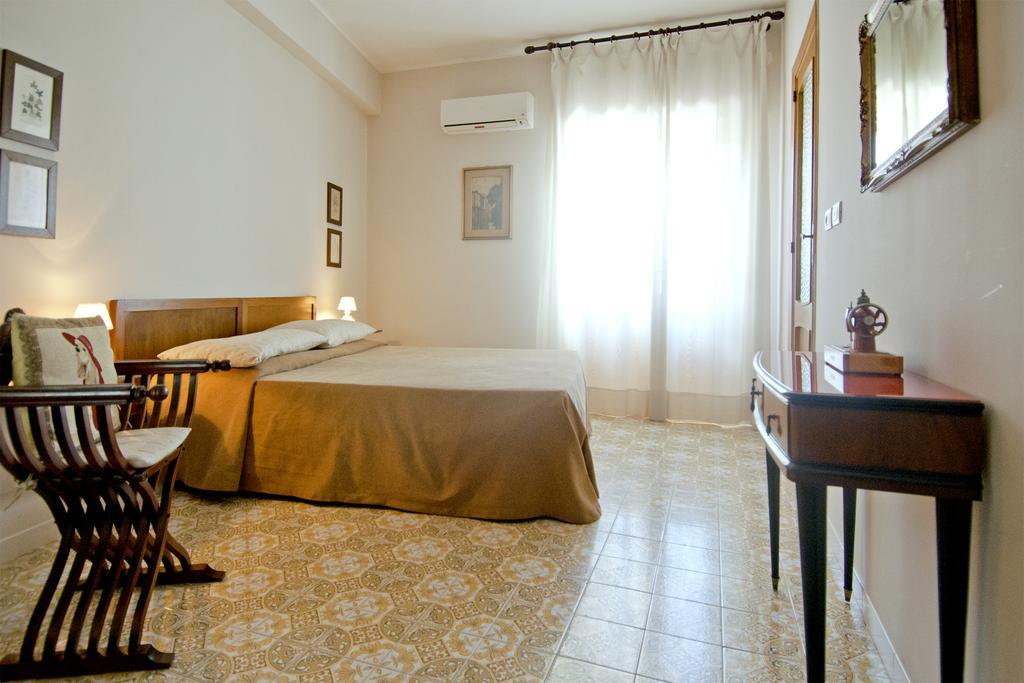 Mimi Rooms Cagliari Exteriör bild